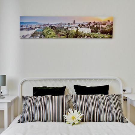 Del Parque Flats - Parras Apartment มาลากา ภายนอก รูปภาพ